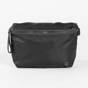 Lululemon Go Lightly Belt Bag